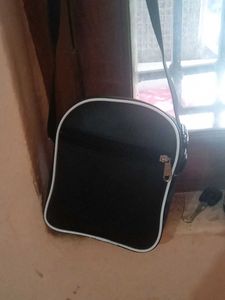New Bag Shop Closed Wholesale Rate