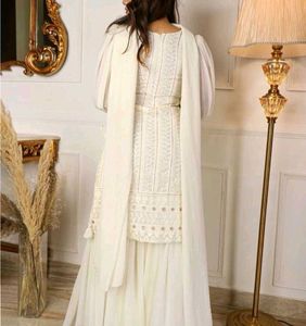 Final Chance💋80% Off💸{Embroidered  Sarara Set}