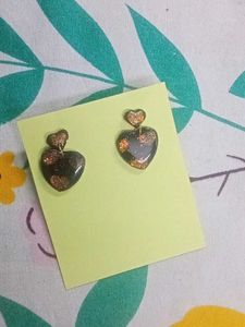 glittery hearts earrings