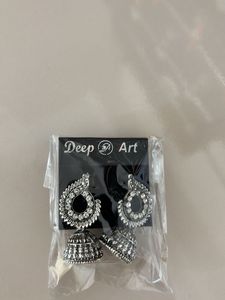 Deep Art Jhumka Earrings