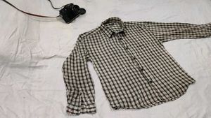 Soft Cotton Shirt with Pocket