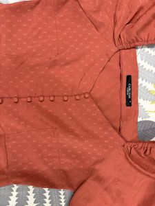 Carlton London Top