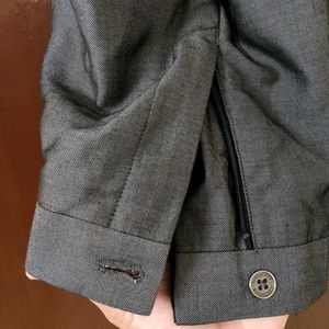 BlackBerrys Three Piece Coat Suit 🔥Limited Time🔥