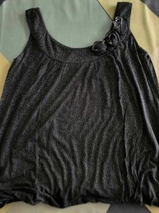 Black Sleeveless Tank Top