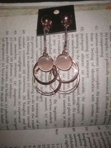EARRING