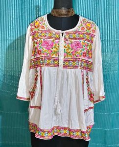 Size M/L🎁Buy 2 Get 1 Free🎁 Embroidered Top