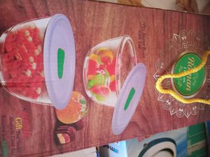 2pcs Sweet Bowls With Lid