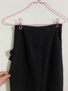 Black Skirt With Ruffles