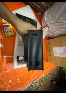 Egate i9 LED Projector – Perfect for Home Cinema.