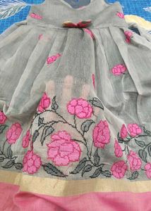 Cute  Dress homemade age 3- 6 year Quinty 3