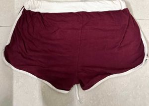 Maroon &amp; White Casual Girls Shorts