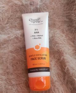 Chemist at Play Face Scrub💗🥰