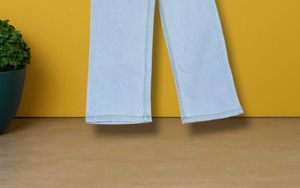 J@98 Size-26 (Sale) Latest Ladies high waist Jeans