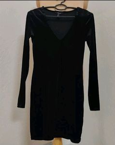 Forever 21 Velvet Dress