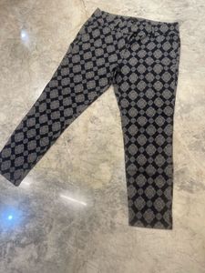 Patterned Ankle Pants