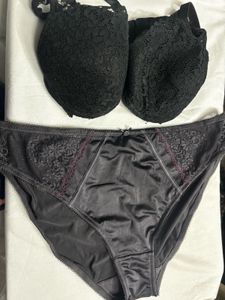 Lace Bra & Panty Set