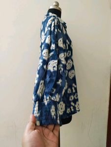 plus size Blue Floral Print Shirt