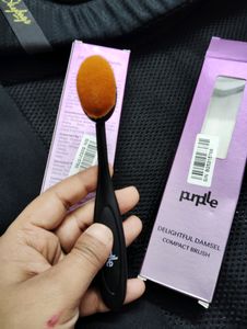 Purplle Delightful Damsel Compact Brush