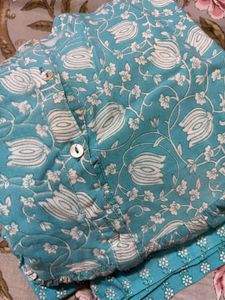 Floral Printed Kurta with Trousers