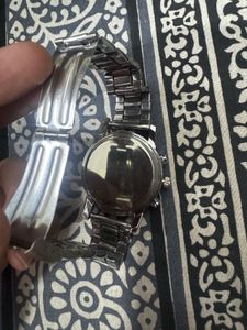 Stylish Men’s Wristwatch – Premium