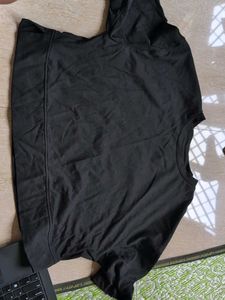 Black Basic T-Shirt