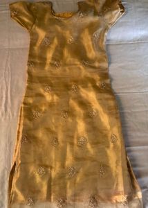 TAILORMADE GOLD KURTI