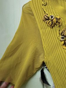 Stretchable Yellow Top💛