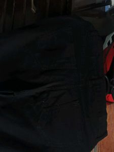 Women Black Regular Fit Pants