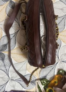 Quilted Chain Shoulder Bag