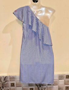 Size M/L 🎁Buy 2 Get 1 Free🎁One-Shoulder Dress