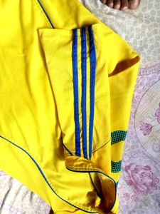 yellow football jersey for men
