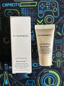 Mac Hyper Real Serumizer