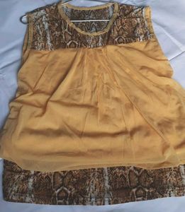 Sunny Yellow Top For Beach 🥂
