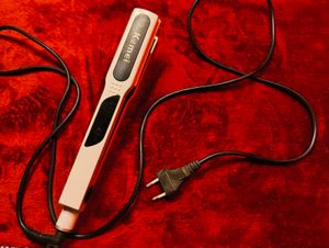 Kemei Hair Straightener