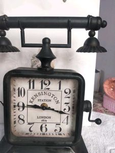 Retro Telephone Table Clock