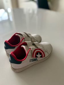 Captain America 🇺🇸 White Shoes