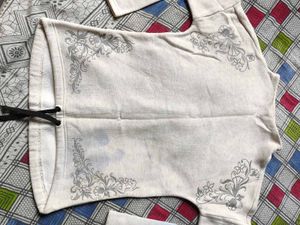 Floral Embroidered Sweatshirt