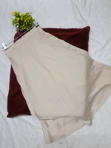 Sale💌New Elegant Beige Satin Skirt