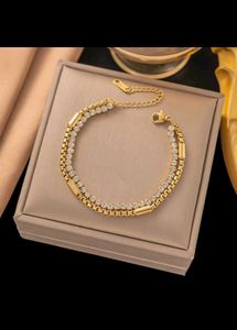 Elegant Gold Bracelet