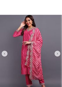Leherya Pink Dress