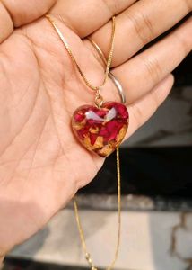 Resin Pendent Pack Of 2
