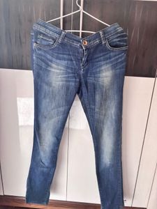 Stylish Blue Denim Jeans