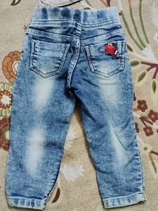 Cute Distressed Denim Jeans