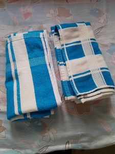 2 Towels