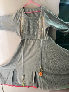 Navratri Wear Women&#39;s  Kurti gown 👗