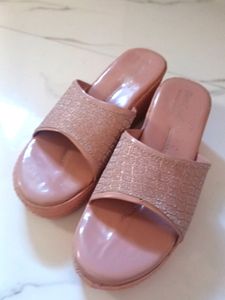 Sandal