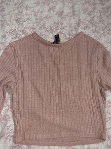 Cute Pink Crop Top With Beautiful Neck💕