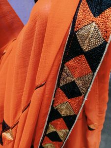 🧡Orange Attractive Saree 🔥