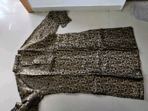 Elegant Floral Print Kurta