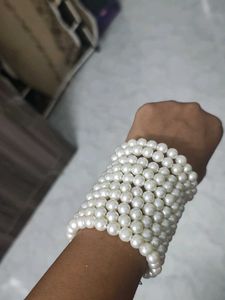 Pearl Bracelet